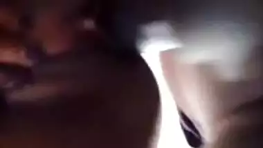 Sri lankan teen spa whore fuck Nugegoda spa gives Rs 3000 for luxury car bud indian desi