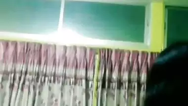 Naked Indian selfie show MMS