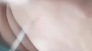 Desi girl self shot naked pussy rubbing and boobs show