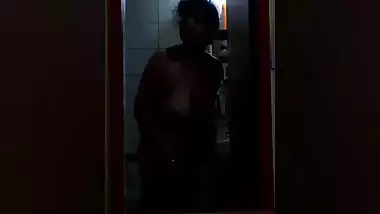 Mom naked in bathroom comes out to take bucket