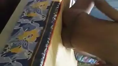 Indian maid handjob and cumload