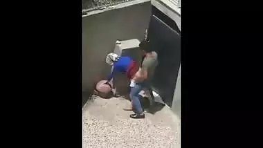 NRI lad enjoys a quick sex with a hawt foreigner cutie