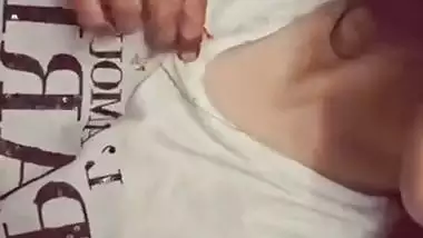 Cute girlfriend exposing nude big boobs viral selfie