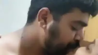 Romantic couple’s Indian sex video from their vacation