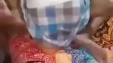 Mature Bangladeshi aunty fucked by uncle video