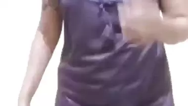 Tamil wife Sailaja shows boobs and big ass viral live