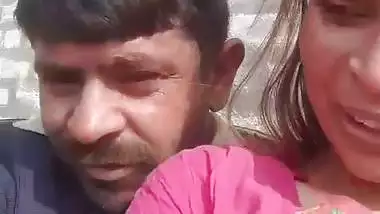 Pakistani bhabhi boob press outdoor by secret lover